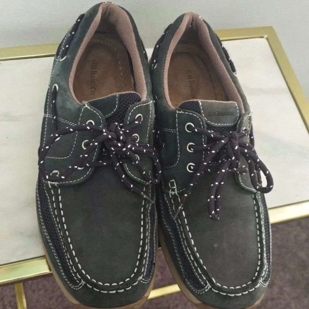 G.H. Bass & Co. Green Boat Earl Navy Loafer for Men Size 10.5